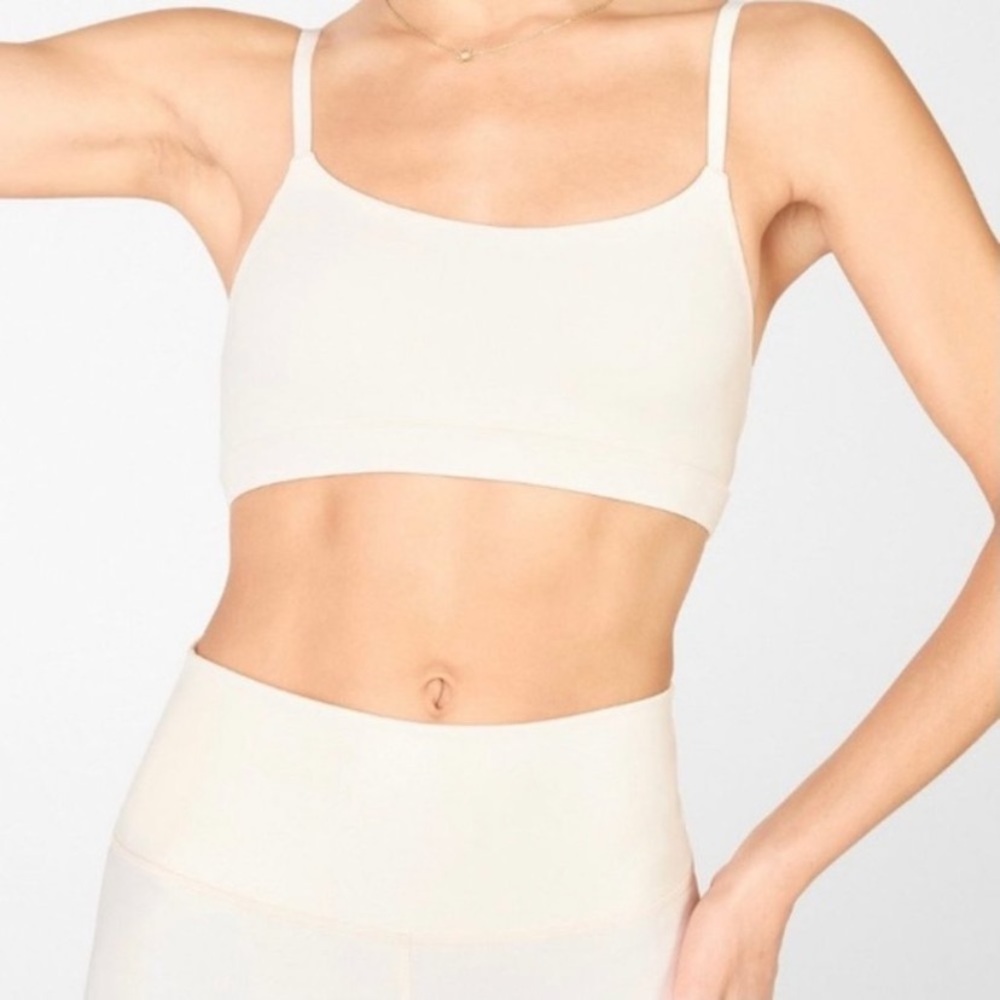 NWT Fabletics Light Pink Iridescent Luxe Bra & Leggings Matching Set